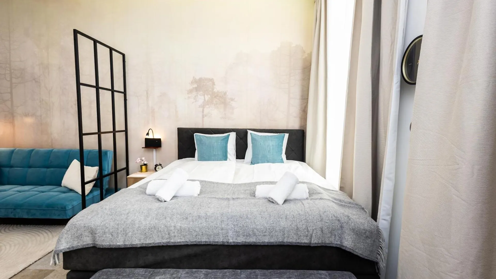 Boutique Suite Near City Centre Vienna Apartment
